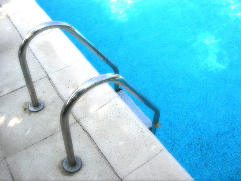 Ganemos Colmenar propone modificaciones en el funcionamiento de las tarifas de la piscina municipal