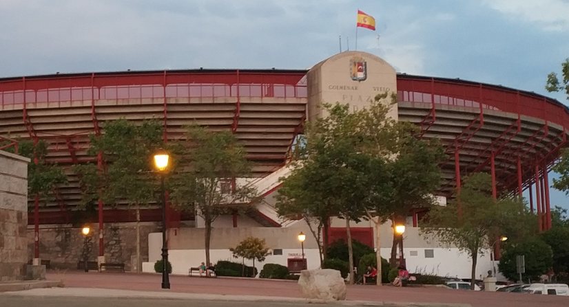 Ganemos Colmenar propone una consulta popular sobre la construcción de una nueva plaza de toros