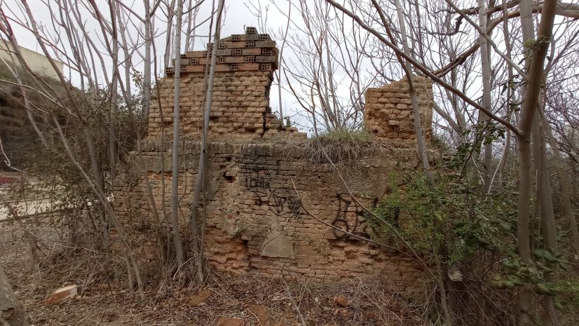 Restauración y conservación del tejar, fuente y puentes del Arroyo Espino