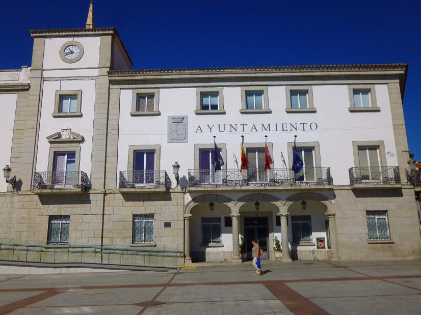 Ganemos Colmenar propone ampliar la plantilla municipal