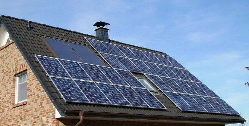 Ganemos propone facilitar y simplificar los trámites para la instalación de placas fotovoltaicas y para solicitar la bonificación en el IBI