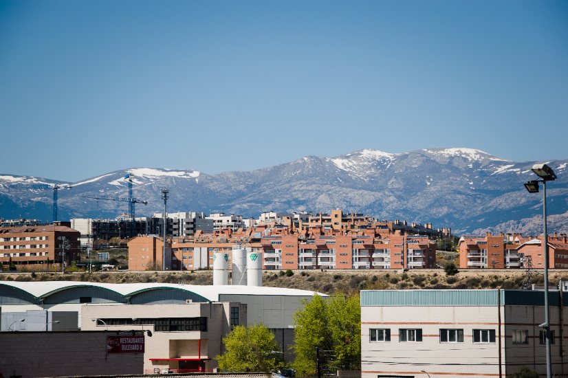 CENTRO SOCIAL EN EL BARRIO DE LA ESTACIÓN